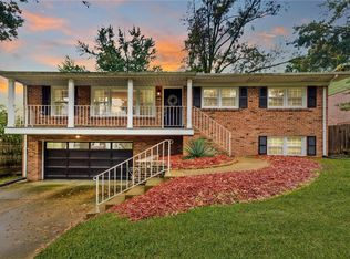 9915 Baptist Church Rd, Saint Louis, MO 63123