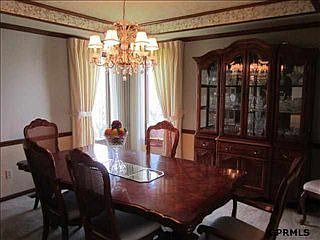5th image of 10416 Jefferson Cir
