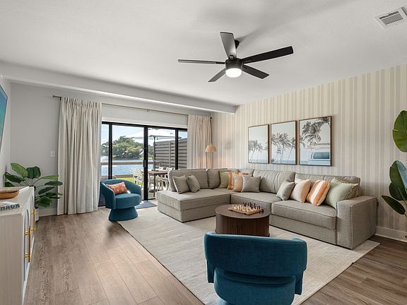 3rd image of 5189 Beachwalk Dr