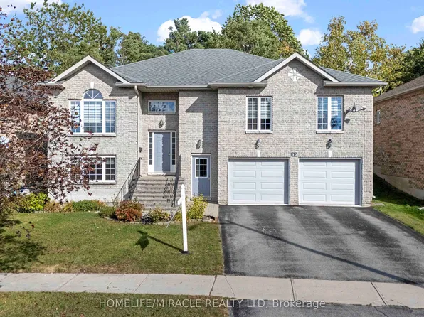 30 Dove Cres, Barrie, ON L4N 7Z3