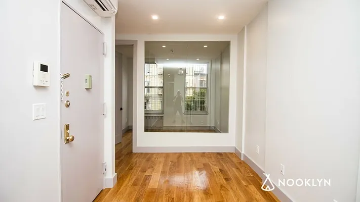 Rented by Nooklyn NYC LLC | media 7