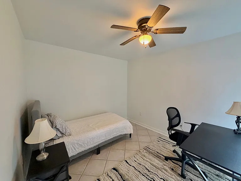 4356 SW 21st Ln — Photo 10
