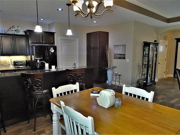 5th image of 4795 N Prestwick Ave
