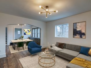 1216 Fern Hill Ct, Lansing, MI 48906