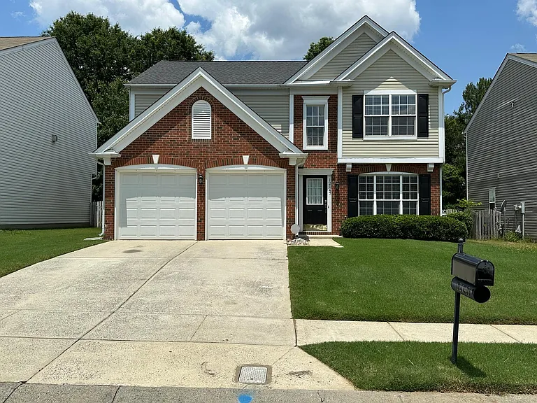 12147 Bobhouse Dr — Photo 1