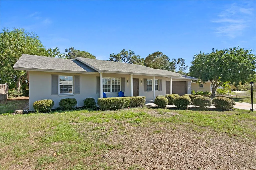 3 bed, 2.0 bath, 1673 sqft, $2,950 — Photo 3