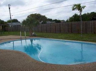 7081 NW 8th Ct, Plantation, FL 33317