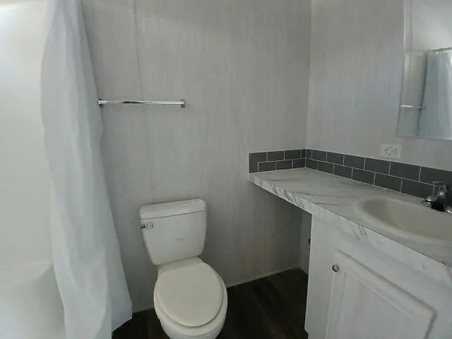 1631 Semon St #6 — Photo 12
