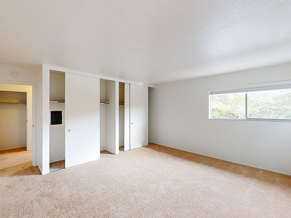 5th image of 225 Nova Albion Way APT 28