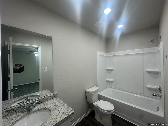 522 Abigail Aly — Photo 10