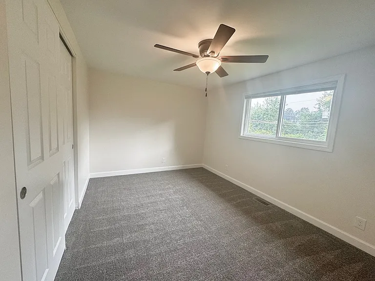 317 Hadleigh Rd — Photo 11