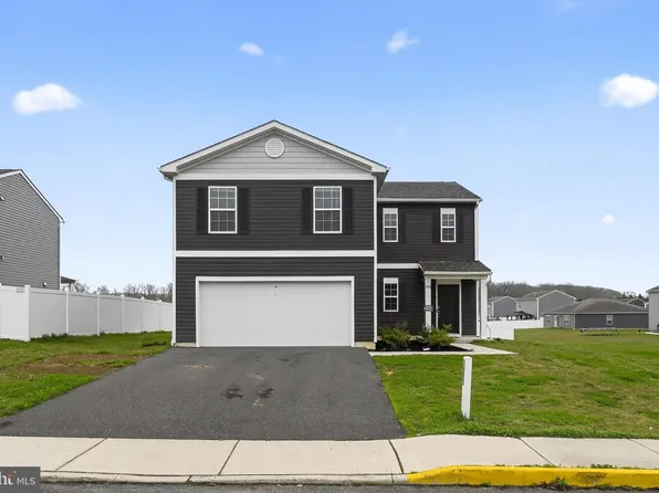 913 Macarthur Dr, Bridgeton, NJ 08302