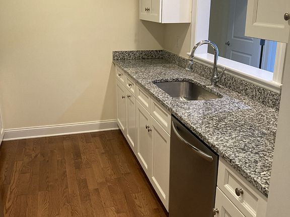 2nd image of 2 Island Hill Avenue #3
