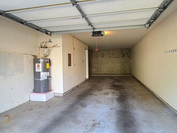 3rd image of 3116 164th St SW APT 2201
