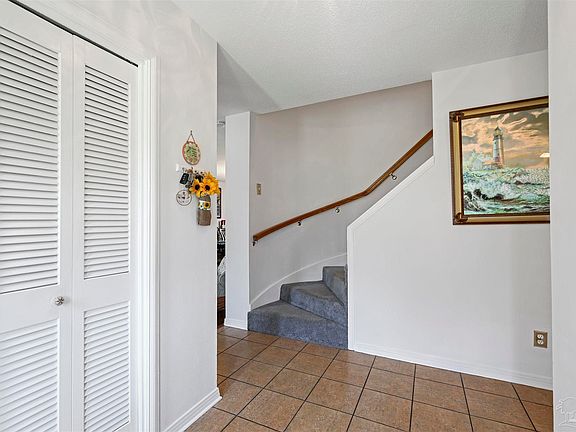 2nd image of 6854 Stonehenge Cir