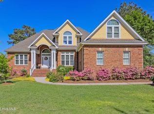 136 Pilot House Drive, Wallace, NC 28466