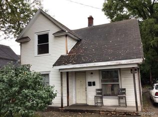 1459 Godfrey Ave SW, Wyoming, MI 49509