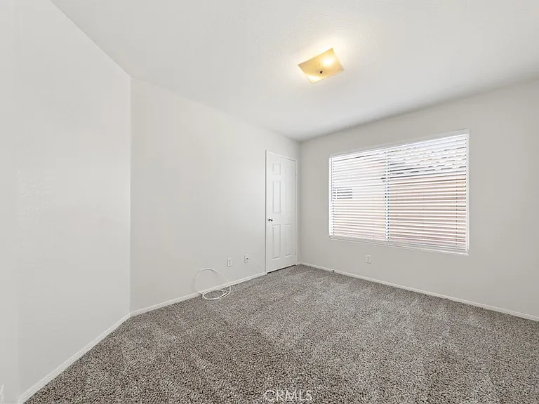 2971 Peach Tree St — Photo 17
