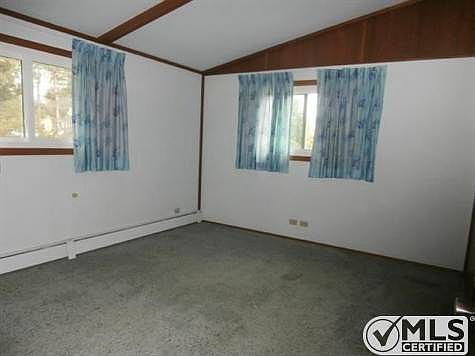 3rd image of 111 Park St