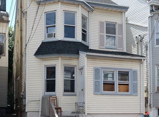 151 Redwood Ave, Paterson, NJ 07522
