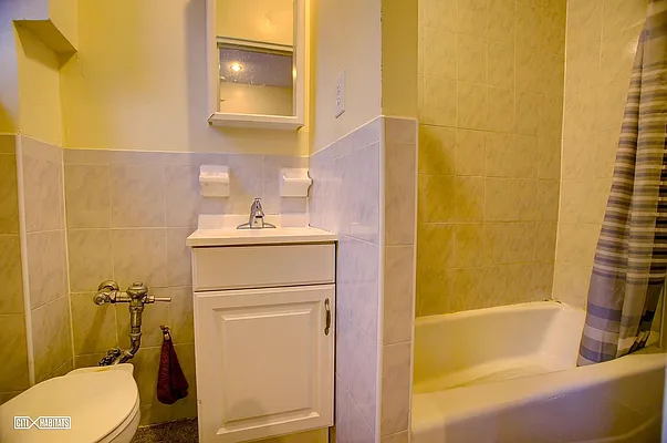 Rented by Citi Habitats | media 4