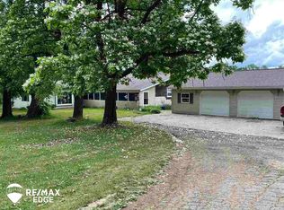 2862 Klam Rd, Lapeer, MI 48446