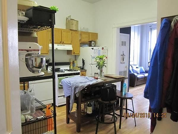 Open layout between kitchen and living area