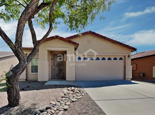 9376 N Grasshopper Dr, Tucson, AZ 85742