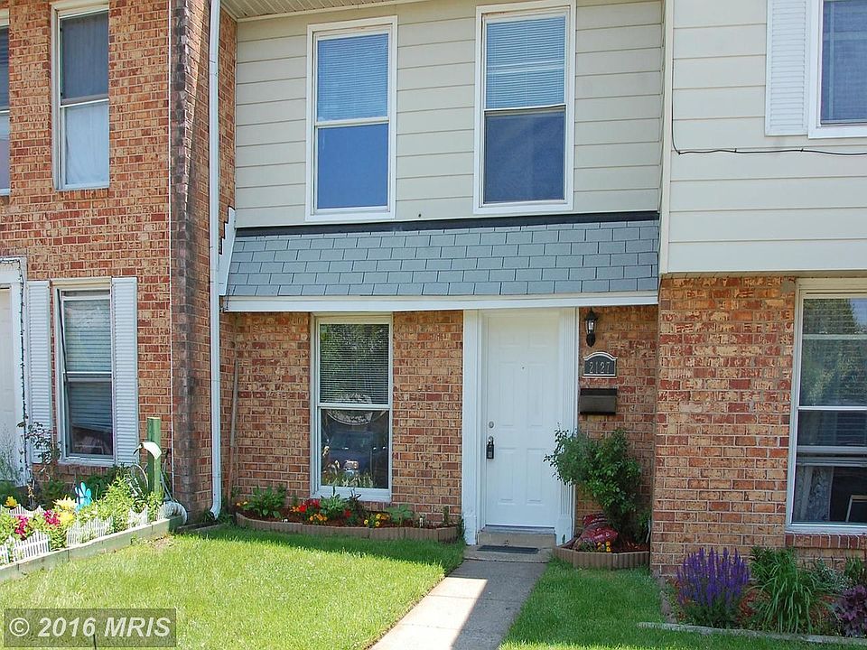 2127 Ferguson Place