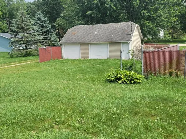 315 SECOND STREET, Fox Lake, WI 53933