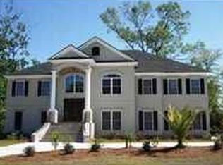 3 Enclave Cir, Savannah, GA 31419