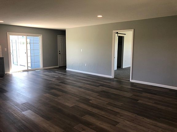 4th image of 3450 Township Road 155 #12