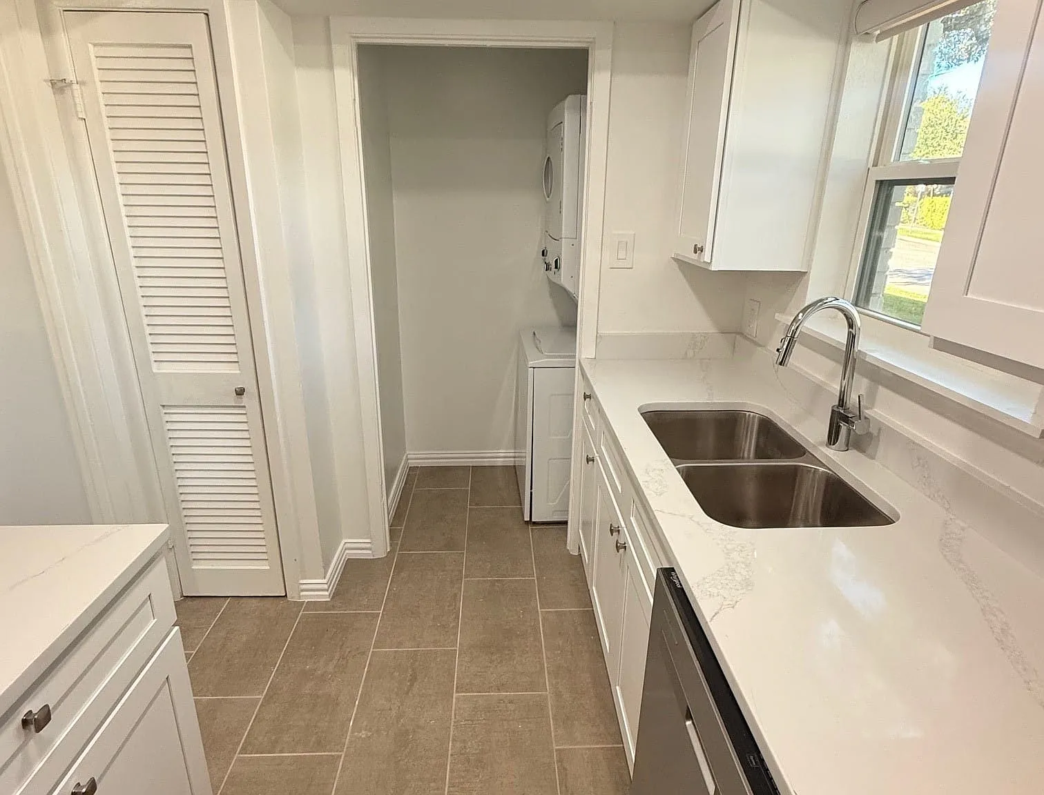 2 bed, 1.0 bath, 766 sqft, $1,745 — Photo 4