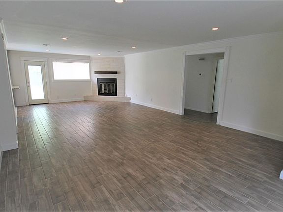 4th image of 5911 Saxon Dr