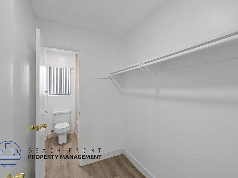 11714 Bellflower Blvd — Photo 11