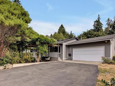 21404 NE 61st Street, Redmond, WA, 98053