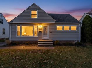 30131 Fairway Blvd, Eastlake, OH 44095