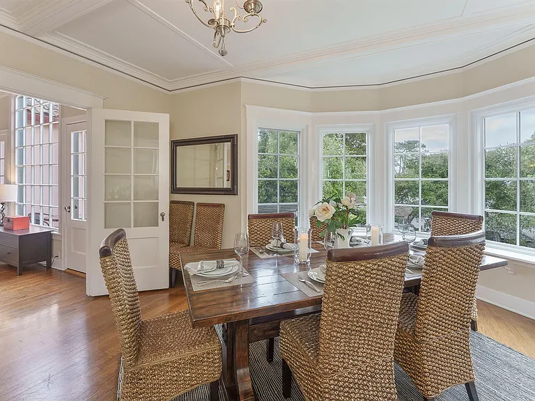 Dining Room Nook