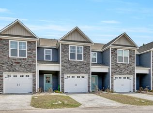 351 S Stingray Ln #1, Sneads Ferry, NC 28460