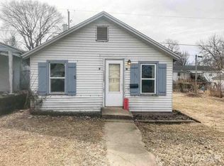 1408 Catherine St, Pekin, IL 61554
