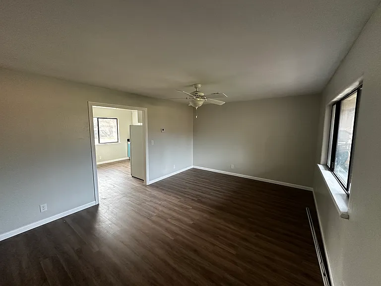 405 E Lindo Ave #405 — Photo 9