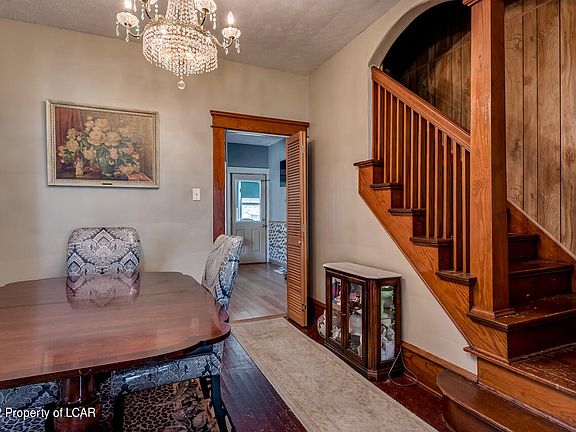 5th image of 71 Carey St