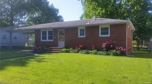 1st image of 366 Marquis Ave