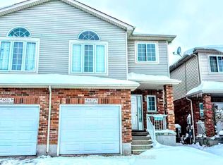 687 B Wild Ginger Ave, Waterloo, ON N2V2T2