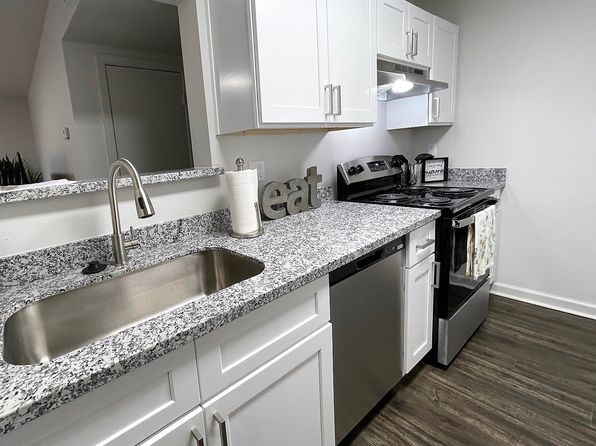 330 Feu Follet Rd #107