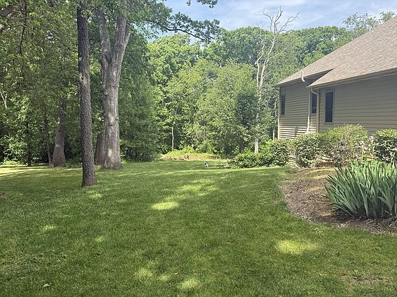 3rd image of 10605 Red Hawk Ln