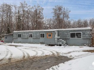 800 E Creekside Dr, Wasilla, AK 99654