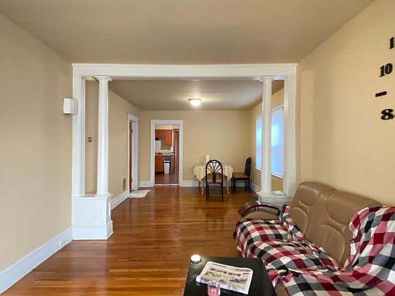 2nd image of 319 Shirley Ave