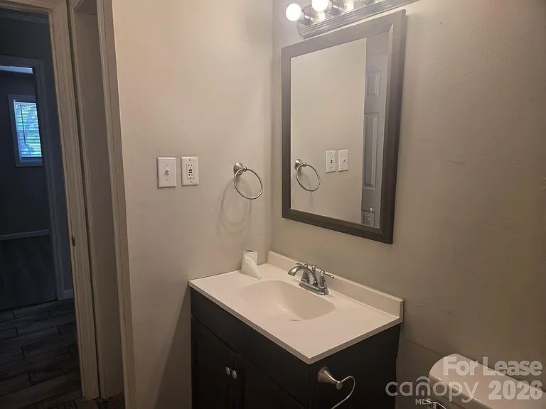 6750 Long Branch Rd — Photo 22