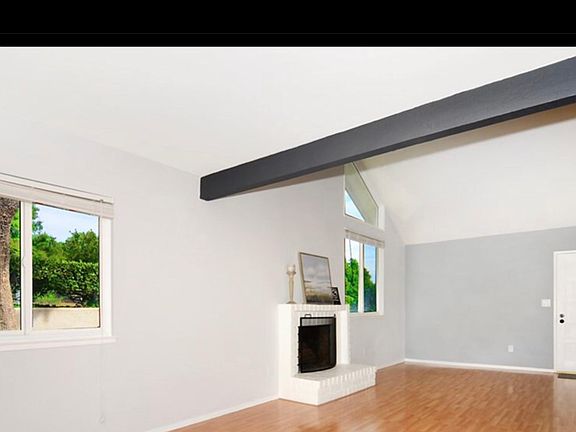 4th image of 22340 Germain St